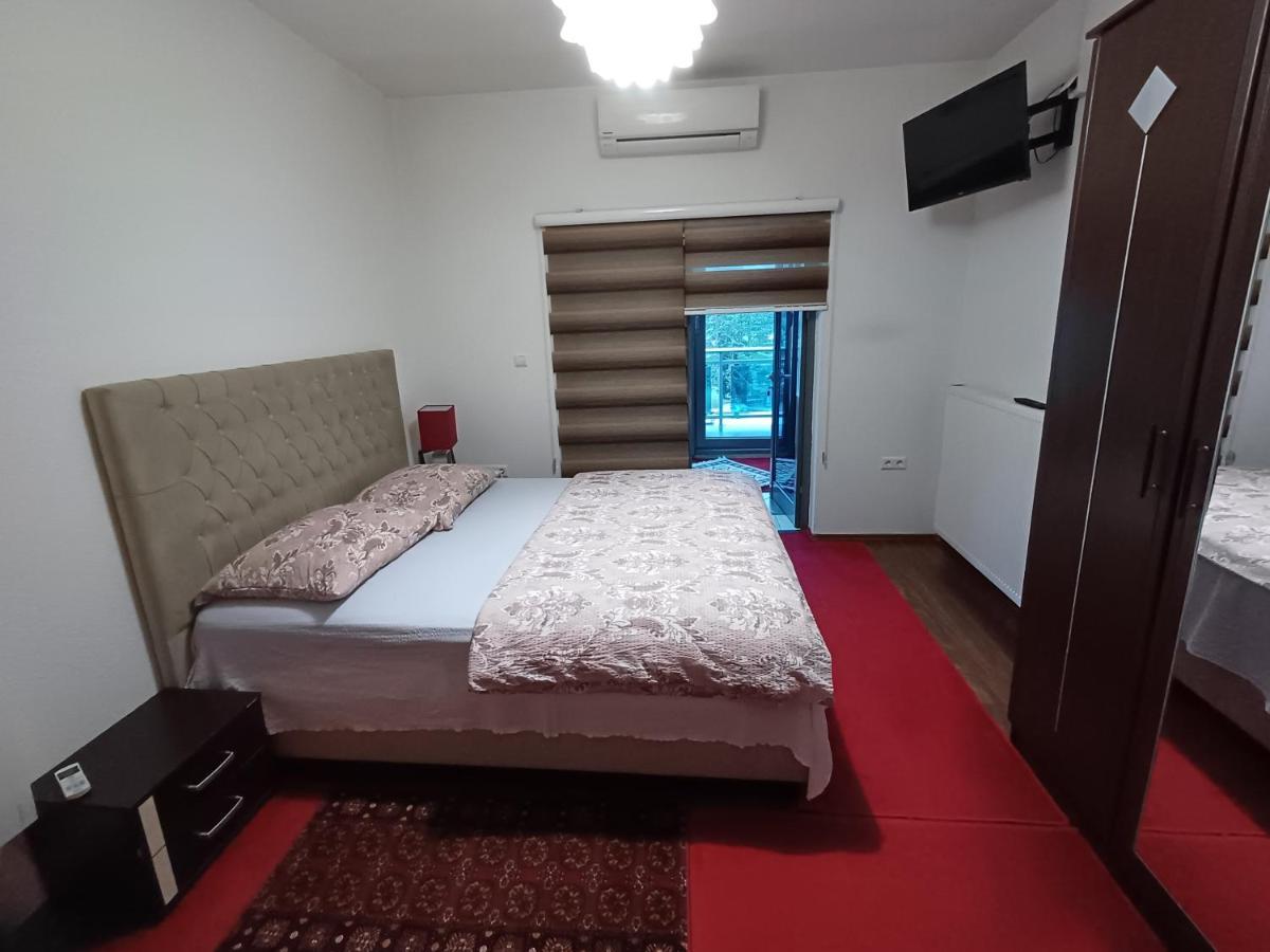Hollywood Motel Podlugovi 외부 사진